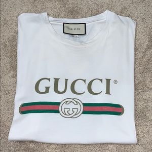 Gucci tshirt